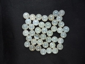 Hermosa moda de la mejor calidad Costo de fábrica 100% Piedra lunar blanca natural Forma de bola Cabujón redondo Fabricación de joyas Gemas y piedras - Product Image 2