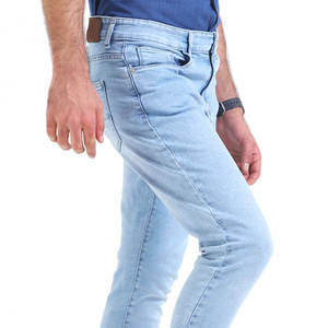 Jeans en denim pour hommes, style streetwear, coupe régulière, taille mi-haute, respirant, léger, impression de logo personnalisée - Product Image 5