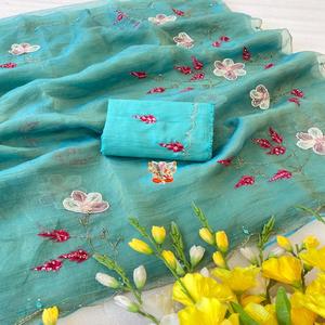 Sari haut de gamme pour femme en or rose avec Moti et Jarkan dans le pallu, travail manuel avec patchwork et Butta - Product Image 1