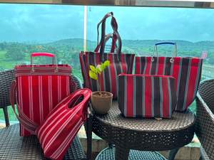 ถุงช้อปปิ้งไนลอน PP ทอจากอินเดีย รีไซเคิล พิมพ์ออฟเซ็ต ใช้ซ้ำได้ เป็นมิตรกับสิ่งแวดล้อม จำหน่ายจำนวนมากจากอินเดีย - Product Image 4