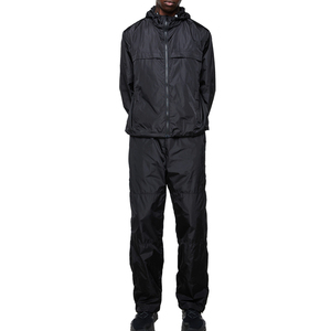 Conjunto de chándal de entrenamiento de dos piezas personalizado para hombre, cortavientos de poliéster y nailon transpirable con cremallera a prueba de viento para el verano - Product Image 5