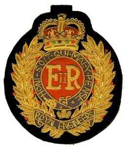 Patch en feutre brodé à la main de luxe, tendance, à coudre, badge pour blazer, emblème tactique, fil doré, personnalisé, OEM, artisanat, fermoir papillon - Product Image 5