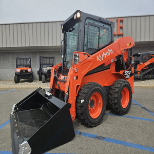 Chargeuse compacte sur pneus Kubota SSV65 à moteur diesel, modèle le plus vendu, engin de construction à prix abordable - Product Image 1