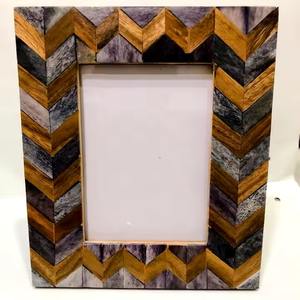 Marco de fotos con incrustaciones de hueso y resina hecho a mano al mejor precio para mostrar fotos preciadas - Product Image 5