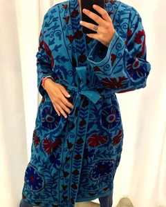 Veste en coton brodée Suzani pour femmes, longues vestes avec des caractéristiques de vêtements d'hiver pour le printemps, taille unique, robe d'été, cadeau - Product Image 3