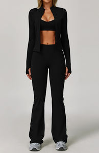 Conjunto de Yoga de Tres Piezas para Mujer: Chaqueta con Cremallera Completa, Sujetador Deportivo con Cuello en V y Pantalones de Pierna Ancha con Efecto Levanta Glúteos, con Logotipo Personalizable en la Cintura - Product Image 2