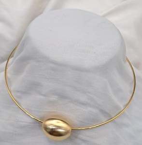 Collar de Tono Dorado de Alta Calidad, Estilo Glamuroso y Sencillo, Encantador, para Bodas, Fiestas y Uso Diario, Colección para Mujeres y Niñas - Product Image 1