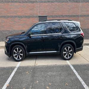 EXCELENTE ESTADO Honda-Pilot Elite 2023 - Product Image 2