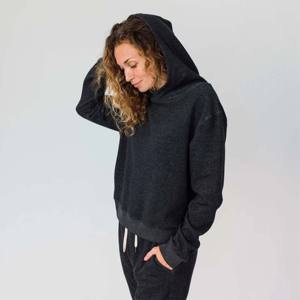 Sudadera con capucha de doble punto para mujer: ligera, transpirable e ideal para uso informal o relajante en interiores - Product Image 2