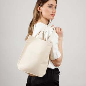 Sac fourre-tout en coton de 9 pouces avec logo brodé pour l'emballage d'artisanat, de montres et de bracelets, et logo sérigraphié pour les promotions - Product Image 6
