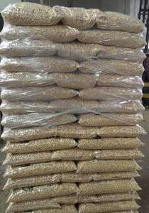 Prêt à expédier, nouvelle conception, granulés de bois écologiques de haute qualité, livraison gratuite et rapide en Italie, forme de briquette, prix - Product Image 3