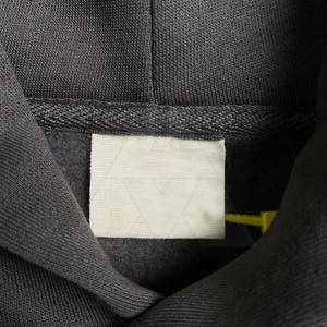 Ropa de moda Color sólido Mujeres Puff Impresión Sudaderas con capucha Hecho en Pakistán Mujeres Puff Impresión Sudaderas con capucha - Product Image 3