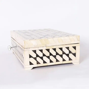 Exquisito joyero de madera hecho a mano con incrustaciones de nácar y Cuerno, solución de almacenamiento elegante para joyería de hueso y cuerno de lujo - Product Image 3