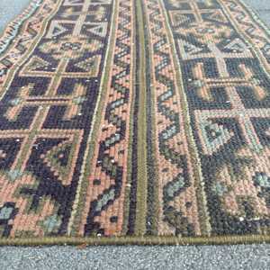 1.7x2.8 ft Small Turkish Vintage Rug, <b>Brown</b> Floral <b>Wool</b> Rug - Product Image 5