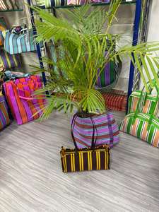 Estuches de cosméticos de alta calidad grandes y elegantes, bolsas de polipropileno de plástico reciclado de estilo moderno, cierre de cremallera, maquillaje femenino - Product Image 6