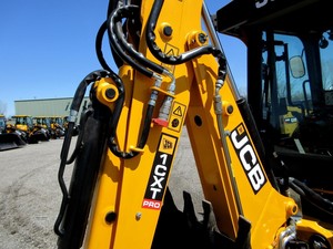 รถตักล้อยาง JCB 1CX มินิสกิดสเตียร์ รถขุดตีนตะขาบสำหรับงานก่อสร้างและฟาร์ม พร้อมเครื่องยนต์ มอเตอร์ ปั๊ม แบริ่ง เกียร์บ็อกซ์ 3.4 2000 กก. - Product Image 4