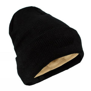 Último diseño Beanie Caps para Unisex Color negro Chunky Knit Beanie Gorros de punto de invierno con diseño y tamaño personalizados - Product Image 3