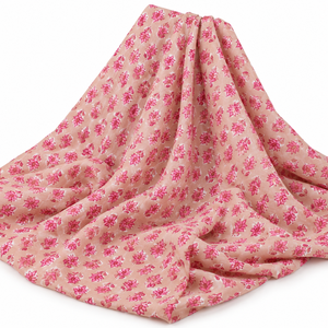 Tissu en voile de coton peigné léger imprimé à la main Pinksa Fashion, motif feuillage jaune et bleu, 90 GSM, Rajasthan - Product Image 6