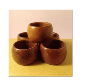 Anneaux de serviette en bois écologiques de luxe modernes de haute qualité, faits à la main pour la décoration de table de fête, de mariage, de maison ou d'hôtel, à bas prix - Product Image 1