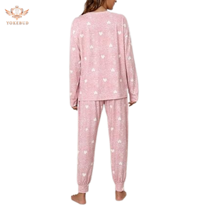 2025 Conjunto de pijama bonito de alta calidad para mujer, traje de salón con estampado de corazón de manga larga, traje de dos piezas suave con bolsillos, Bangladesh - Product Image 3