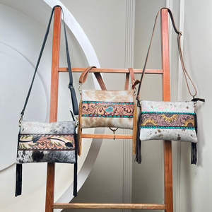 Bolso cruzado grande para mujer con pelo bohemio, bolso de hombro con flecos de cuero de vaca hecho a mano Popular de alta calidad para mujer - Product Image 5