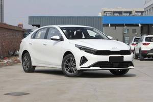 Auto Usata Super Pulita <span class=keywords><strong>Kia</strong></span> K3 1.5L Benzina Trazione Anteriore Anno Modello 2024 Auto Usate Pronte per la Spedizione in Tutto il Mondo - Product Image 2