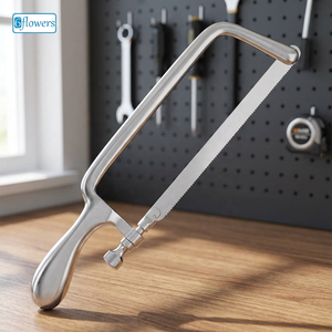 Sierra para huesos Charriere de acero inoxidable, instrumento quirúrgico manual para cortar huesos, certificado CE Clase I - Product Image 2