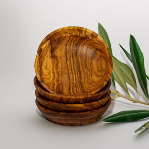 Bol en bois d'olivier poli artisanal, écologique, plat à anneaux classique et serveur de condiments, pièce unique. OliasCGstore - Product Image 3