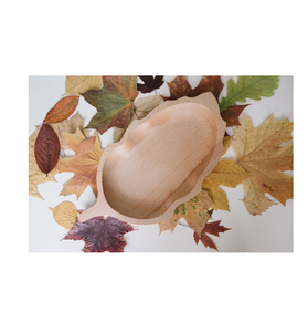 Plateau à feuilles en bois Fruits secs Snacks Plateau de service Fait à la main en forme de feuille Design aspect naturel produit de bonne qualité - Product Image 5