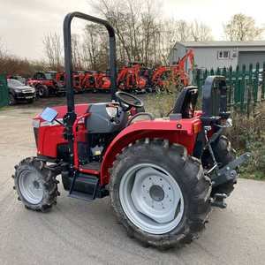 Tractor Compacto Massey Ferguson E 1740, Tractor Agrícola Utilitario de 4 Ruedas para Uso en Campos y Granjas - Product Image 4