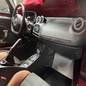 ¡Oferta Imperdible! Alfa Romeo 4C Spider 33 Stradale Tributo 2020 Súper Limpio, Tracción Trasera, Convertible de Lujo - Product Image 3