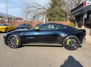 SCFSMGAW6LGN03456 2020 Coupé Deportivo de Lujo con Tracción Trasera, Motor Industrial OEM 4.0L Twin Turbo V8 de 503hp y 685Nm de Torque, Velocidad Máxima de 314km/h, Bajo Kilometraje - Product Image 4