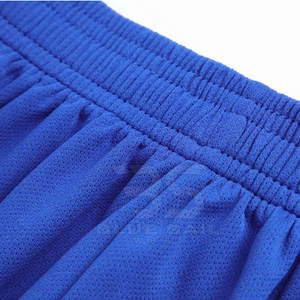 Uniformes de football de conception rétro de service OEM maillots d'équipe de club à bas prix avec de nouvelles caractéristiques d'entraînement - Product Image 6