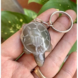 Llavero de Cuerno Artesanal de Vietnam, Llavero de Cuerno Inspirado en Carpas Hecho a Mano para Regalo, Decoración, Recuerdo y Colección de Artesanías - Product Image 6