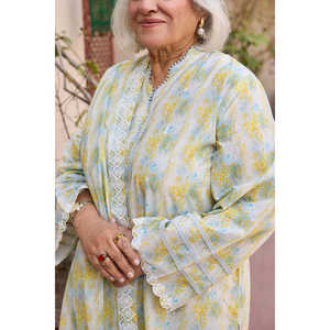 Conjunto de Traje de 3 Piezas para Mujer con Bordado y Estampado, con Dupatta Bordada, Modelo DN-62017 - Product Image 3