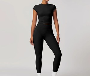 Ensemble de yoga respirant à taille haute pour femmes avec pantalon de yoga à taille élastique sans couture - Product Image 4