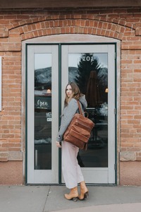 Sac à dos de voyage en cuir pour ordinateur portable MacBook 16 pouces Sac à dos universitaire - Product Image 5