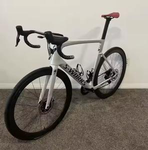 แผ่นแซนด์แรมสีแดงสำหรับจักรยานเสือหมอบใช้ได้ทุกขนาด - Product Image 3