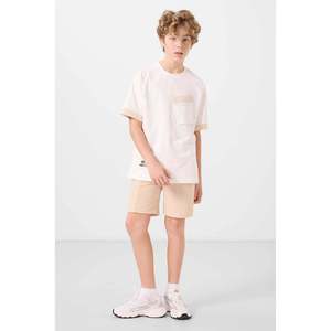 TOMMYLIFE Short en coton mélangé doux et texturé pour garçons, coupe standard, confortable, beige, vêtements d'été pour enfants - Product Image 2