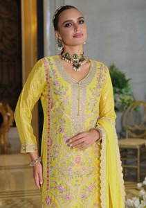 Soie de Chinon lourd de conception moderne de qualité d'exportation indienne avec la fabrication de costume de Salwar de broderie de l'Inde - Product Image 5