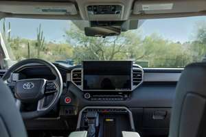 Toyota Tundra Limited 4x4 2023 en Perfecto Estado - Product Image 2