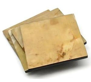 Posavasos Cuadrados de Cuerno Genuino Estilo Clásico Elegancia Terrenal, 5mm de Grosor, Ecológicos y Hechos a Mano - Product Image 3