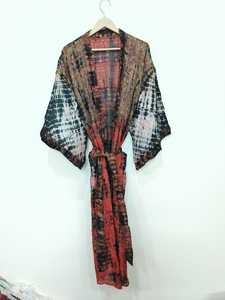 Haute qualité femmes vêtements d'été maison manteau japonais Kimono Robe indien Vintage recyclé soie Sari Kimono Maxi indien Vintage S - Product Image 6