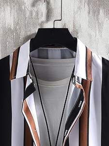 ชุดเซ็ตเสื้อยืดแขนสั้นและกางเกงขาสั้นสไตล์ฮิปฮอปคุณภาพสูงสำหรับผู้ชาย ชุดกีฬาฤดูร้อน รับสกรีนลายตามสั่ง ชุดคู่สำหรับผู้ชาย - Product Image 4