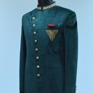 Broderie élégante tendance sur velours SHERWANI avec pantalon blanc et aussi chaussure avec robe pour soirée/mariage @ 2023 - Product Image 1