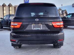 Nissan Armada SL 2023 d'occasion, conduite à gauche/droite - Product Image 4