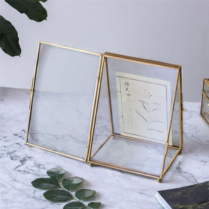 Home Decorative Tabletop Decoration Metal Border Clear <b>Glass</b> <b>Photo</b> <b>Frame</b> Gold Finished Unique Shape Custyomized Size <b>Photo</b> <b>Frame</b> - Product Image 5