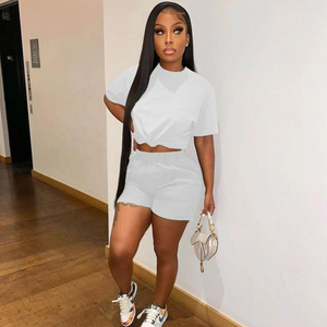 Ensemble de détente deux pièces pour femmes, t-shirt et short, tenue décontractée, logo personnalisé, vêtements de sport d'été, fournisseur de vêtements de sport en gros - Product Image 5