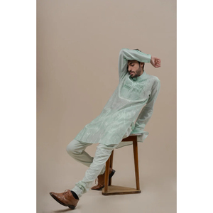 Ensemble Kurta long dans des couleurs vives pour des festivités vibrantes Ensemble Kurta long de qualité supérieure pour une tenue de soirée élégante - Product Image 6