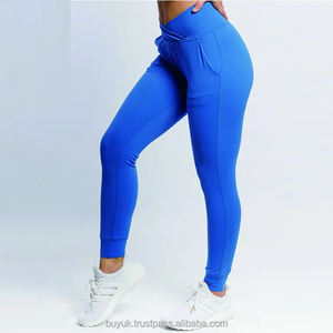 Pantalon de yoga en forme de V pour femmes de qualité supérieure Leggings personnalisés en tissu tricoté solide à taille haute avec deux poches latérales - Product Image 2